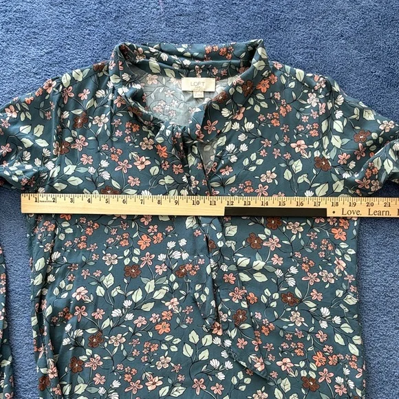LOFT Blue and Pink Floral Long Sleeve Top - Picture 3 of 6